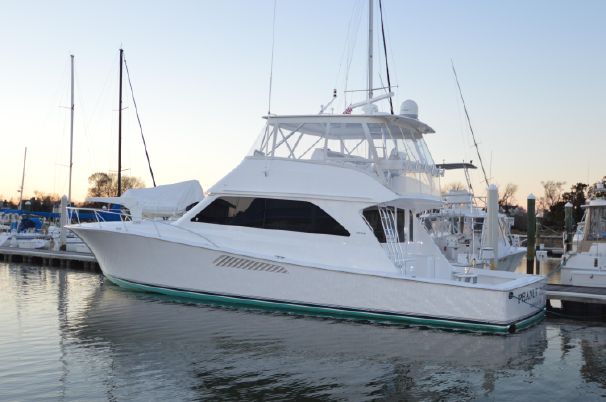 2003 Viking 55 Profile